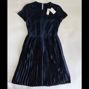 Elegantly dress 👗 blue, size 4, Banana Republic (new)